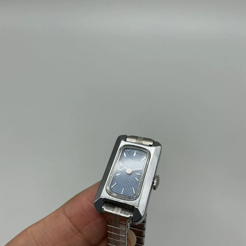Vintage Timex Womens Watch 15mm Blue Dial Silver Tone Expansion Manual Wind